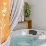 Tonina - Private Jacuzzi, Free Parking, Terrace