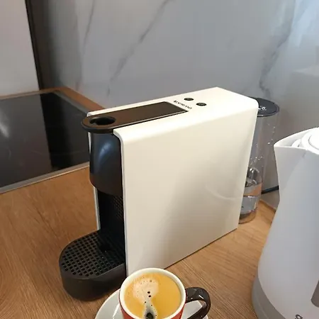 Tonina - Private Jacuzzi, Free Parking, Terrace Apartament *